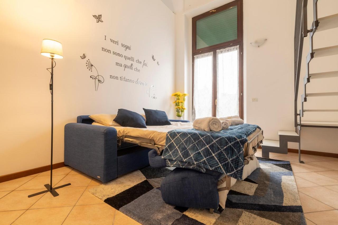 Apartmán 10' Da Malpensa & 1' Dalla Stazione TreniShuttle Somma Lombardo Exteriér fotografie